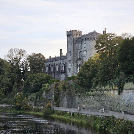 Penthouse Apartment Kilkenny Buitenkant foto
